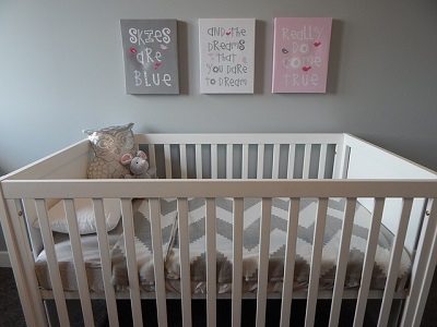 Nursery crib for baby registry guide